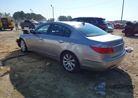 2010 Hyundai Genesis 3.8 из США, поврежденный, VIN KMHGC4DE2AU105230